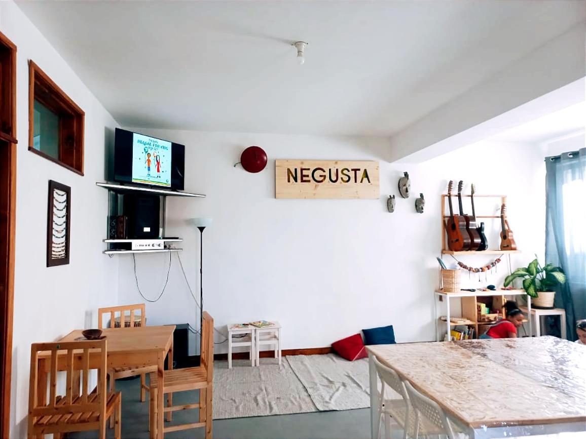 프라이아 Negusta Arte E Atividades 호스텔 외부 사진